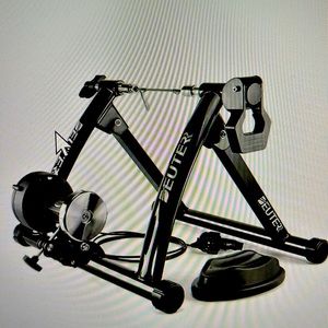 Deuter Bike Trainer. Excellent Condition